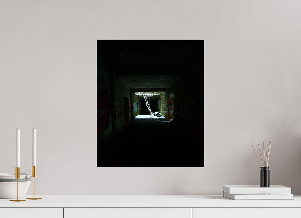 40 x 47,6 cm, Photo Print Under Acrylic Glass The light in the darkness